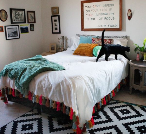 36 Frugal DIY Teen Room Decor Ideas for Girls - Raising Teens Today